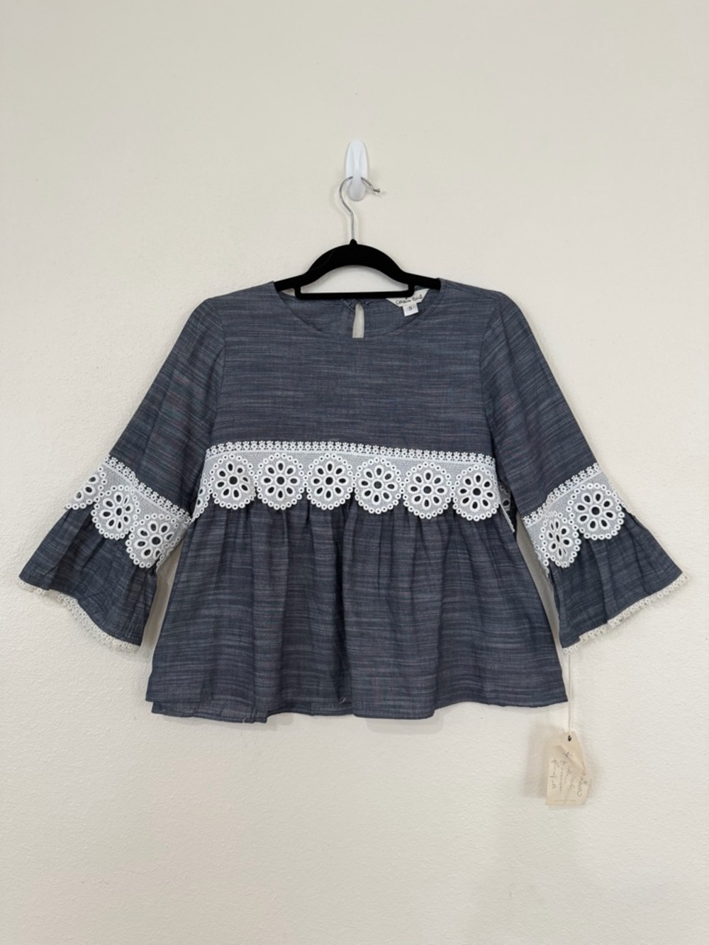 Women's Blue Crochet-Trim Peplum Tunic
